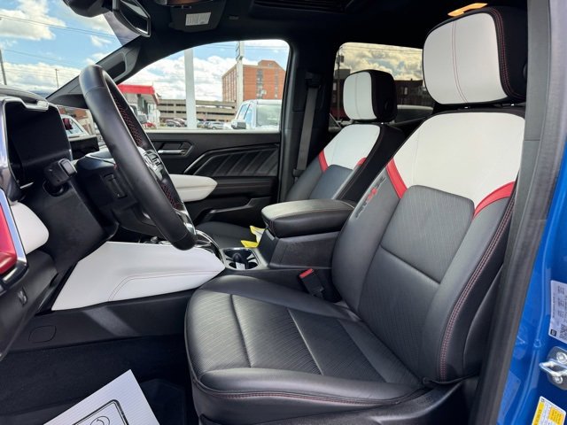 Certified 2023 GMC Canyon AT4X image 11