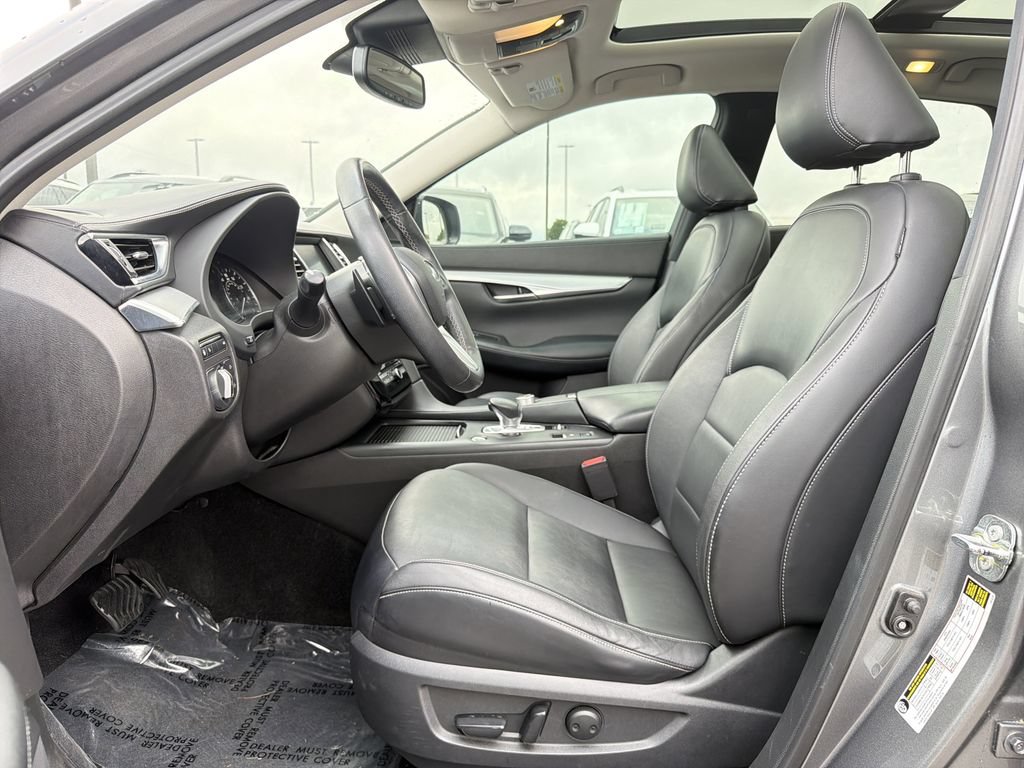 Used 2021 INFINITI QX50 Luxe w/ Cargo Package AWD/4WD image 11
