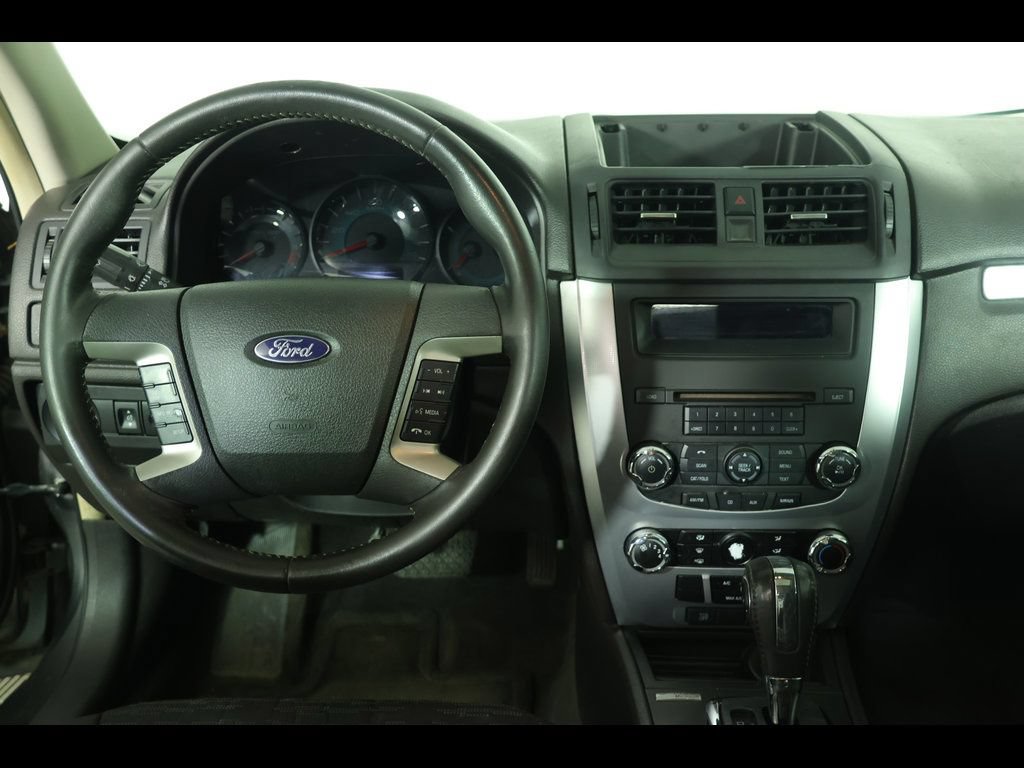 Used 2011 Ford Fusion SE w/ 202A Rapid Spec Order Code FWD image 12