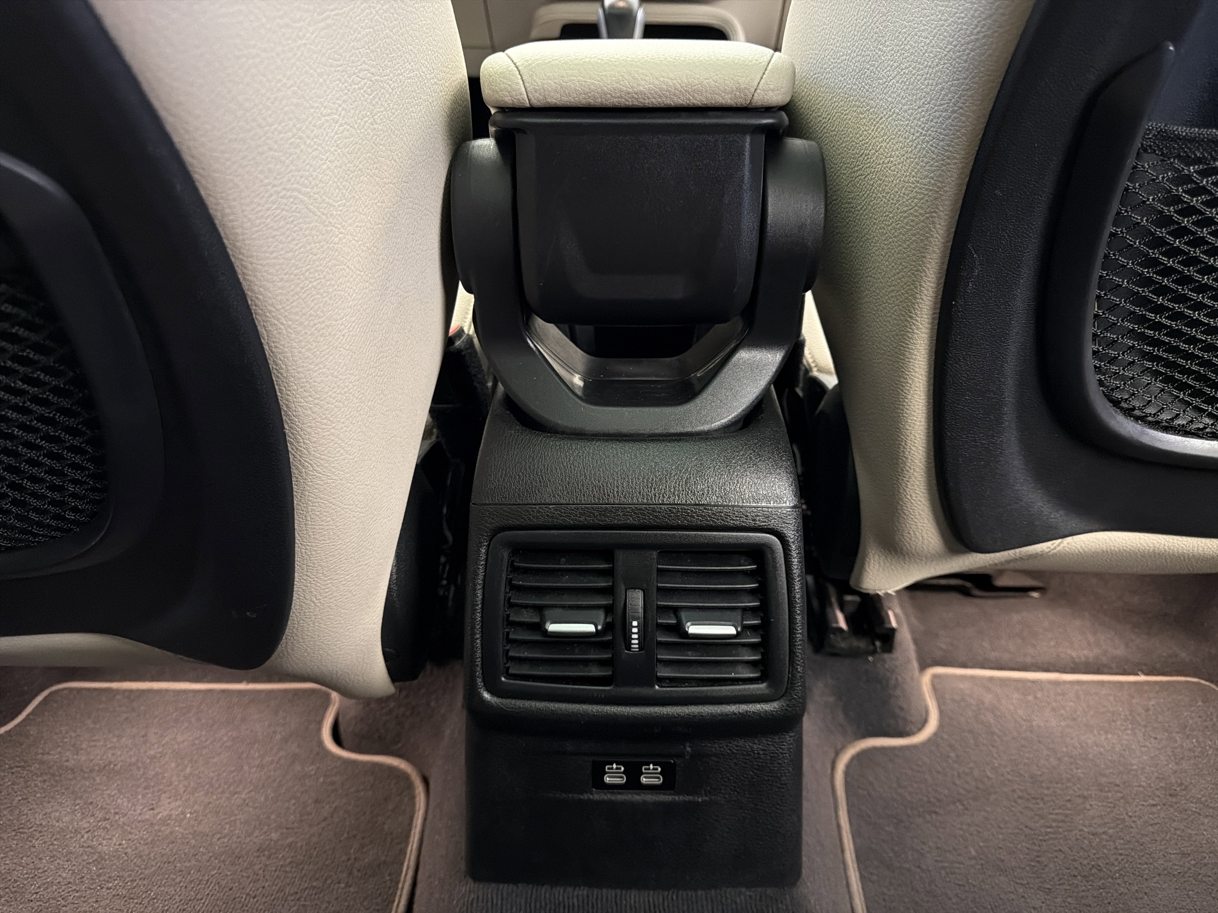 Used 2018 BMW X2 sDrive28i w/ Convenience Package image 27