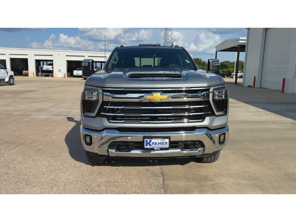 New 2026 Chevrolet Silverado 2500 LTZ w/ LTZ Texas Edition AWD/4WD image 3