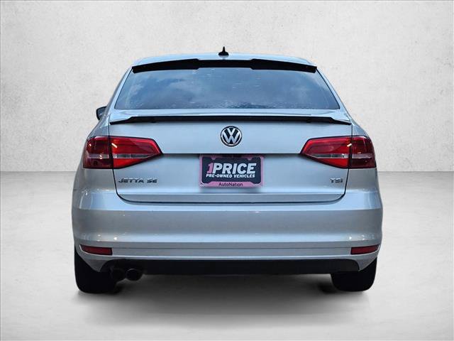 Used 2015 Volkswagen Jetta SE FWD image 6