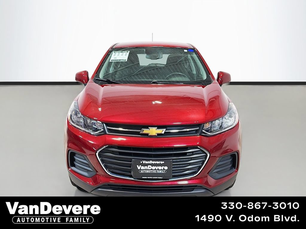 Used 2021 Chevrolet Trax LS AWD/4WD image 1