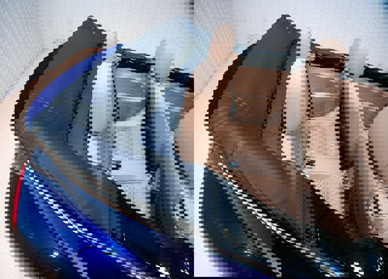 Used 2013 Volkswagen Beetle 2.0T image 19