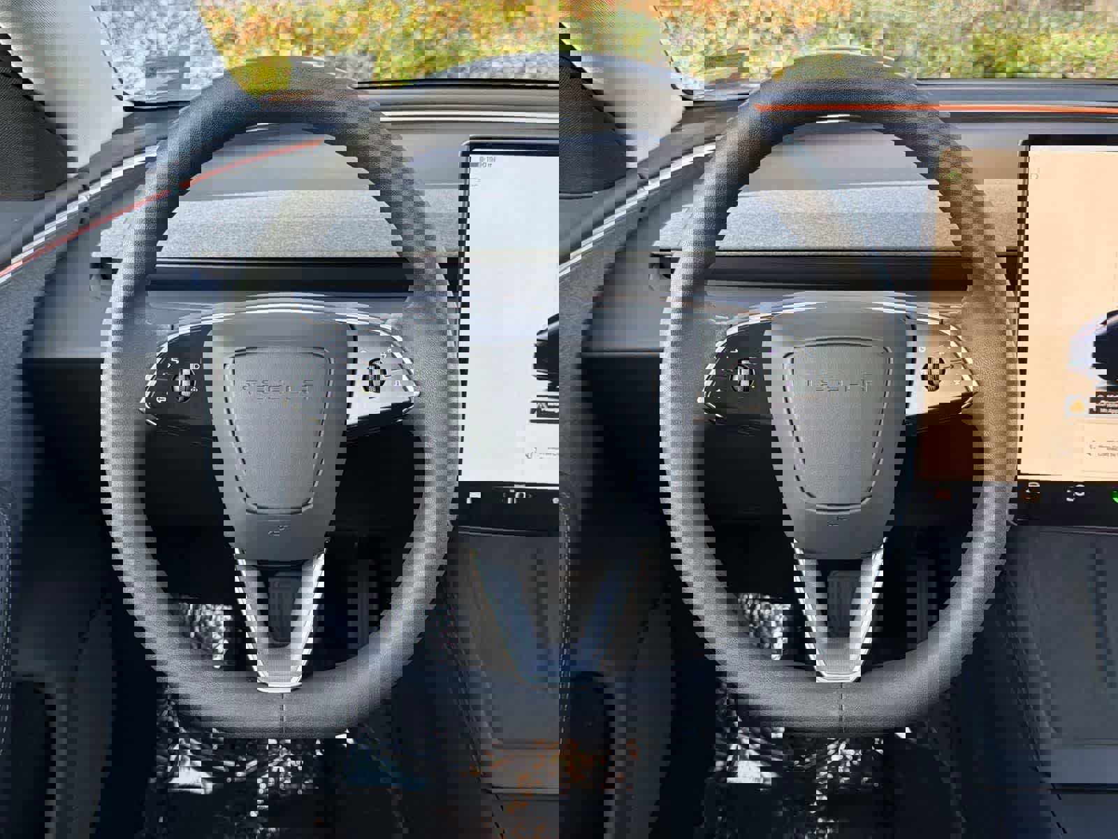 Used 2024 Tesla Model 3 Standard Range image 12