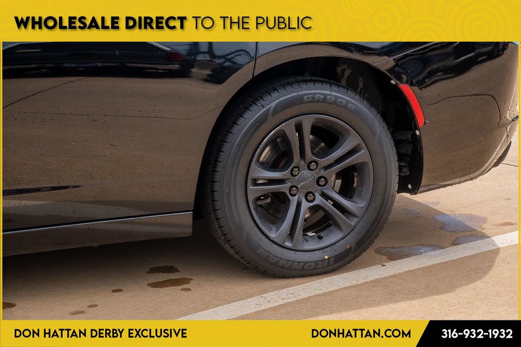 Used 2015 Dodge Charger SE w/ Popular Equipment Group RWD image 33