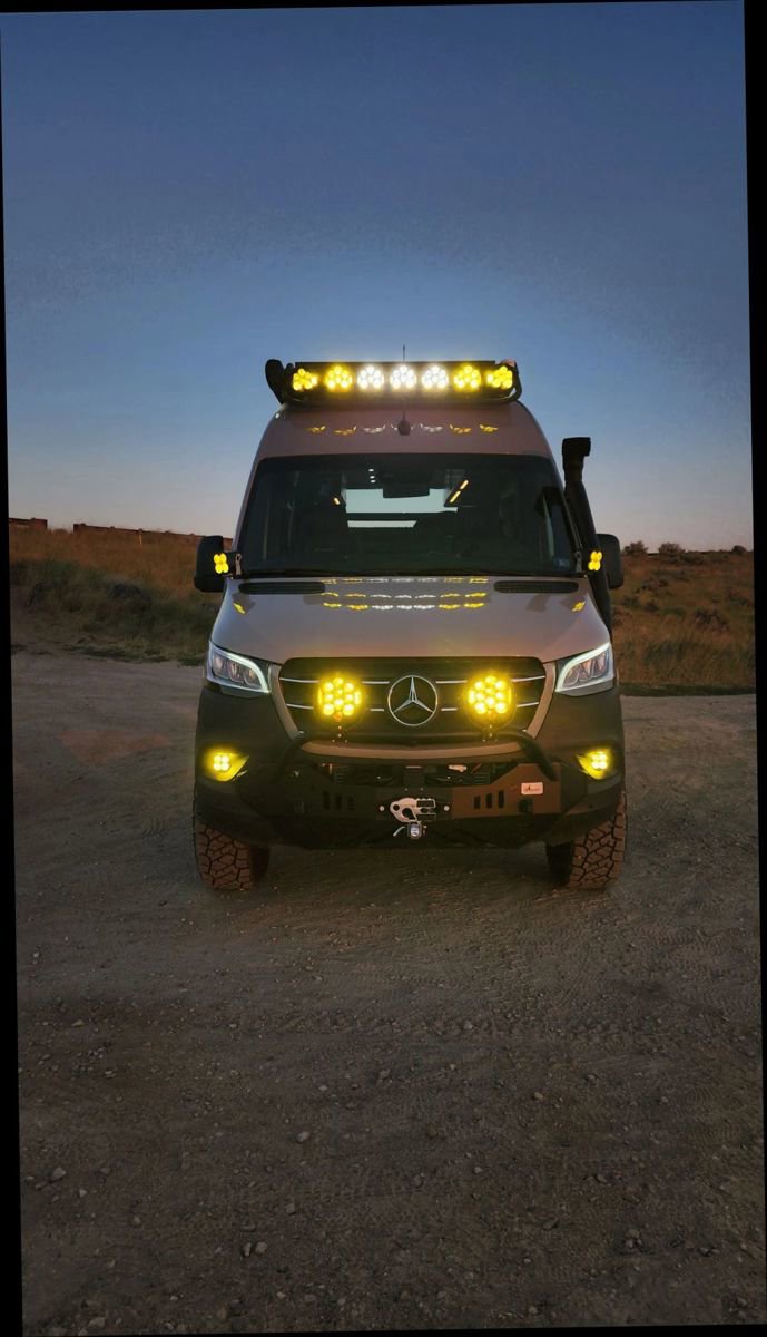 Used 2022 Mercedes-Benz Sprinter 2500 image 12