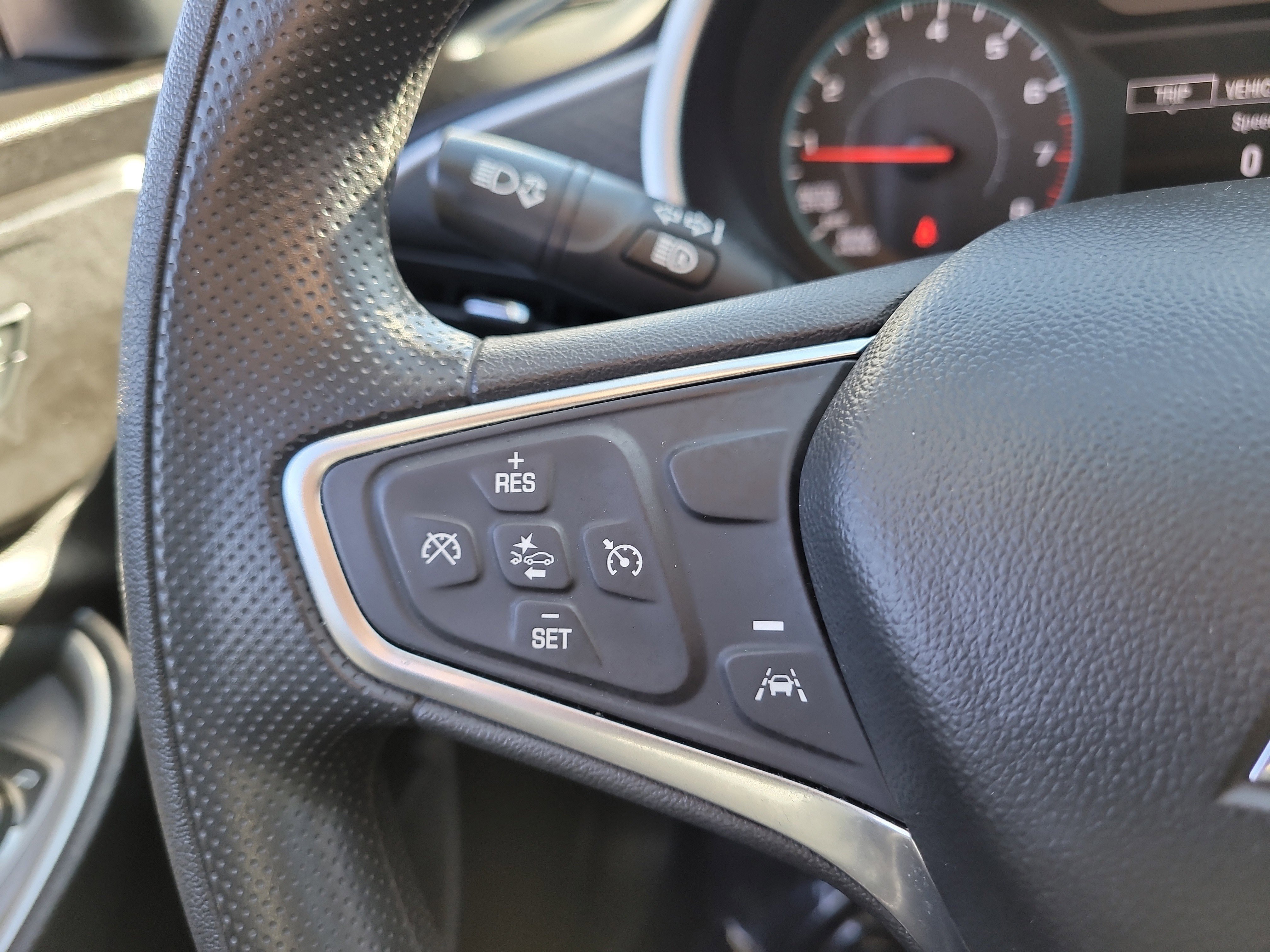 Used 2024 Chevrolet Malibu LT image 28