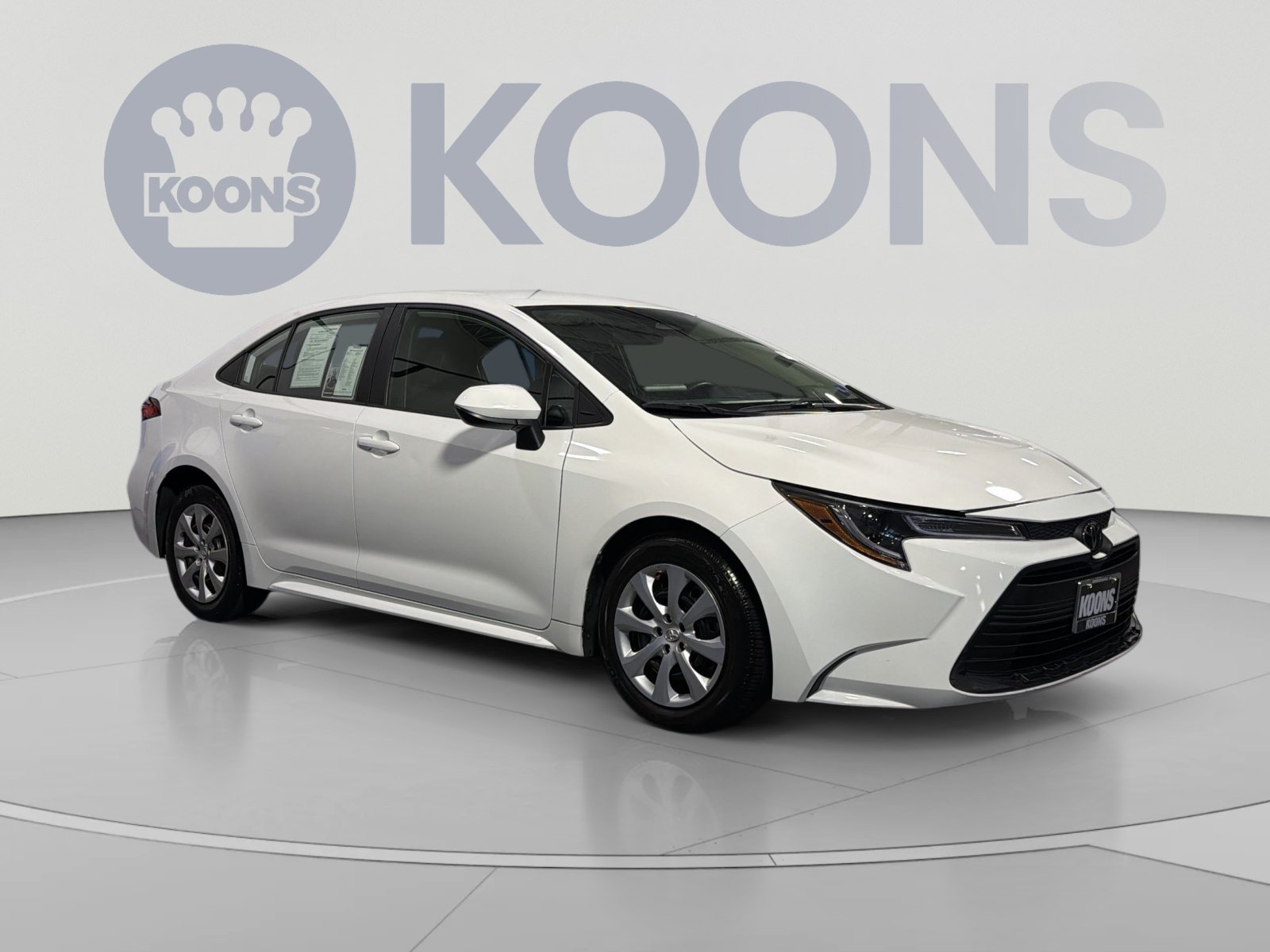 Used 2024 Toyota Corolla LE FWD image 10