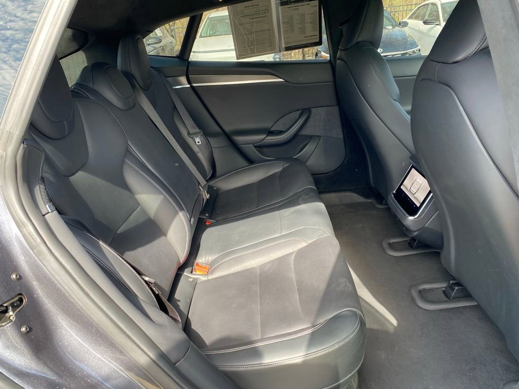 Used 2022 Tesla Model S Plaid AWD/4WD image 31