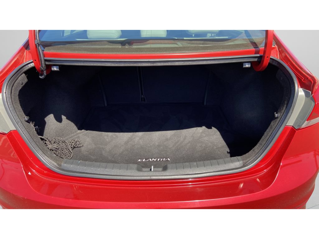 Used 2018 Hyundai Elantra Limited FWD image 19