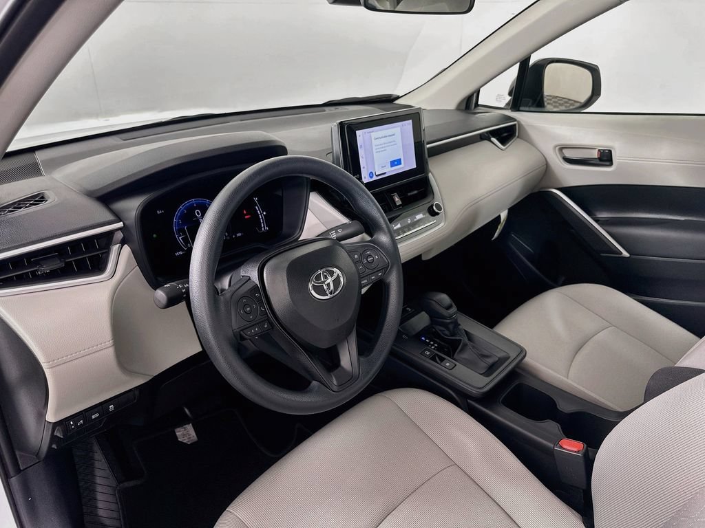 Certified 2026 Toyota Corolla Cross L FWD image 9