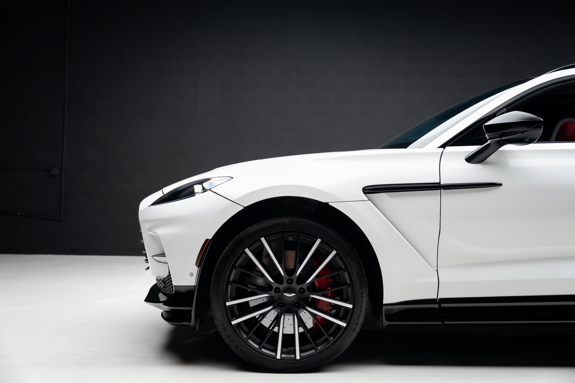 Used 2023 Aston Martin DBX 707 AWD/4WD image 18