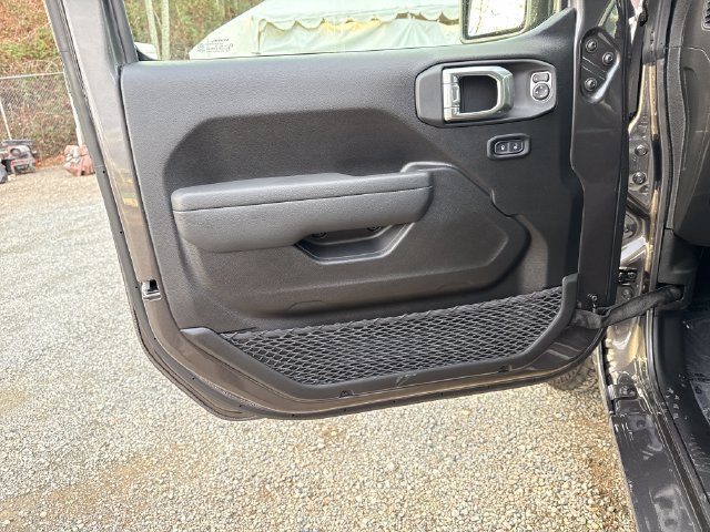 New 2026 Jeep Gladiator Sport AWD/4WD image 15