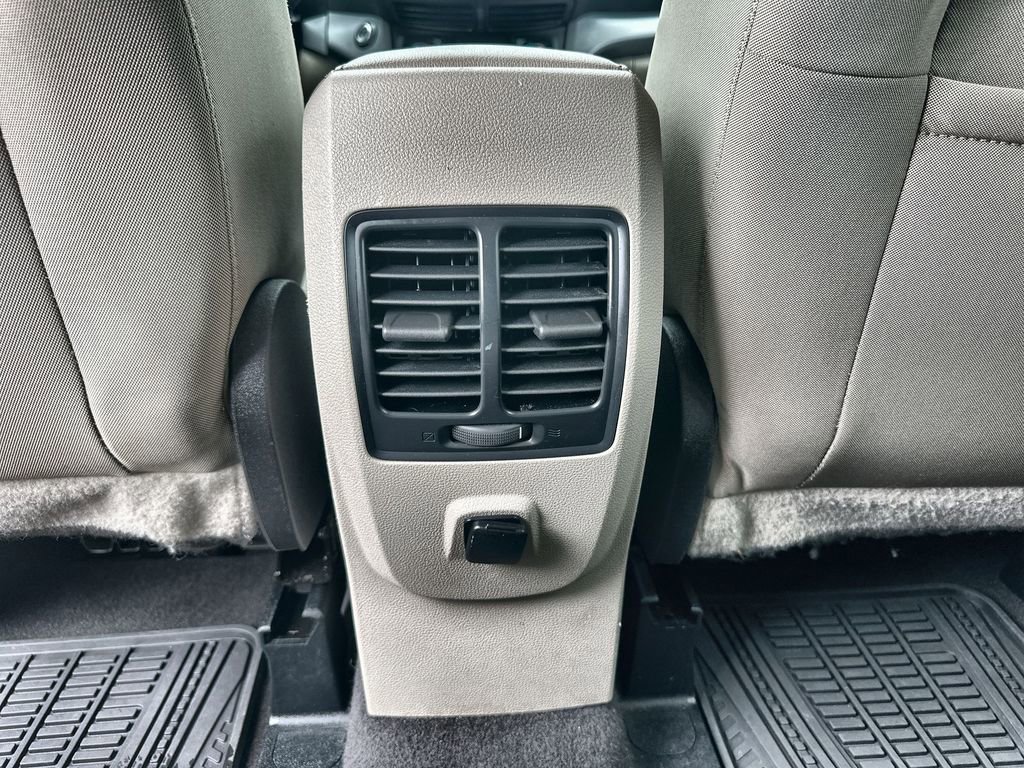 Used 2019 Ford Escape SE image 20