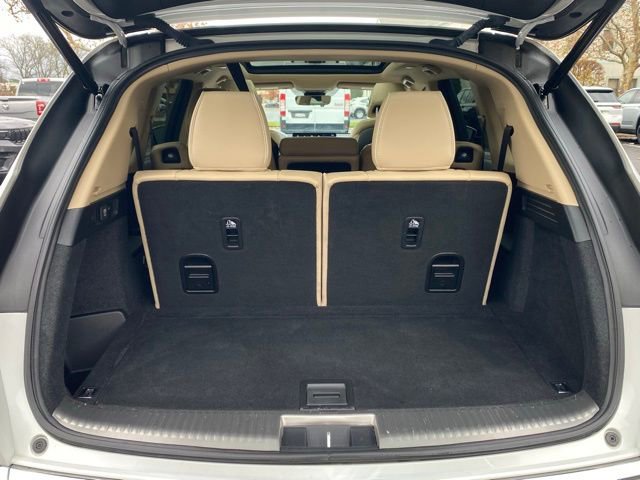 Used 2022 Acura MDX SH-AWD w/ Advance Package image 12