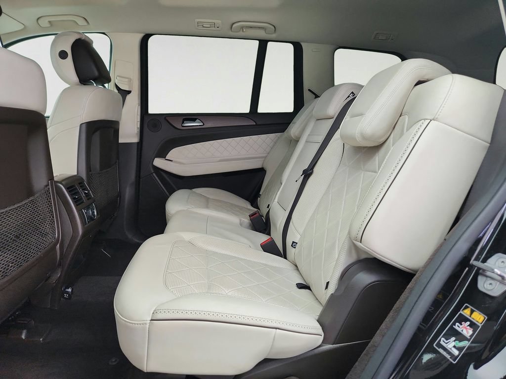 Used 2019 Mercedes-Benz GLS 450 4MATIC image 30