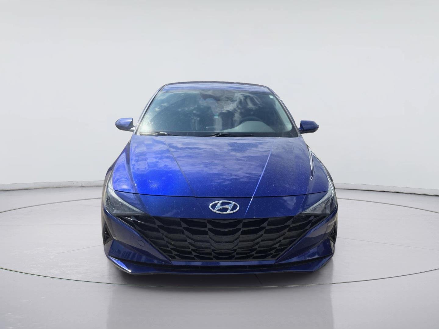 Used 2023 Hyundai Elantra SEL FWD image 2