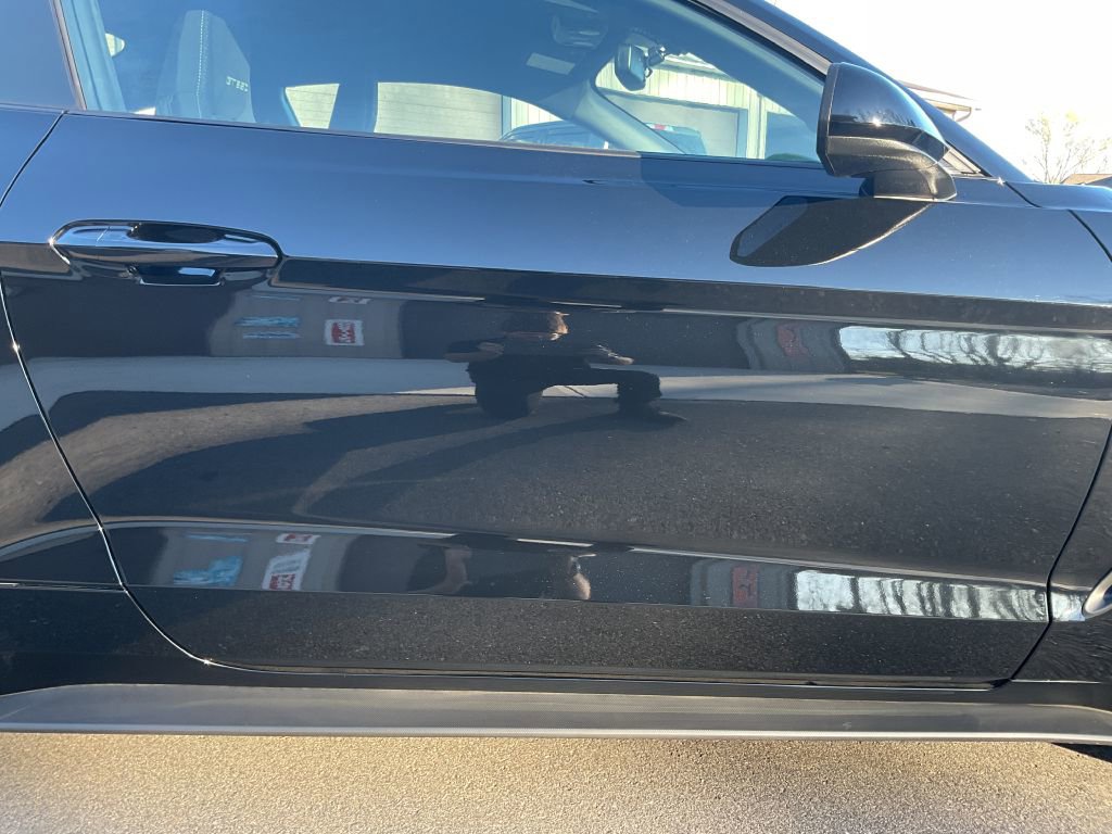 Used 2016 Ford Mustang Shelby GT350 w/ Track Package image 20