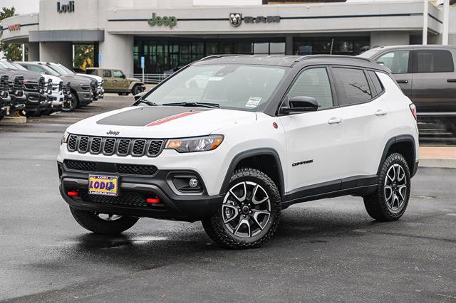 New 2026 Jeep Compass Trailhawk