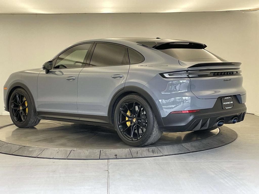 Certified 2024 Porsche Cayenne Turbo GT AWD/4WD image 3