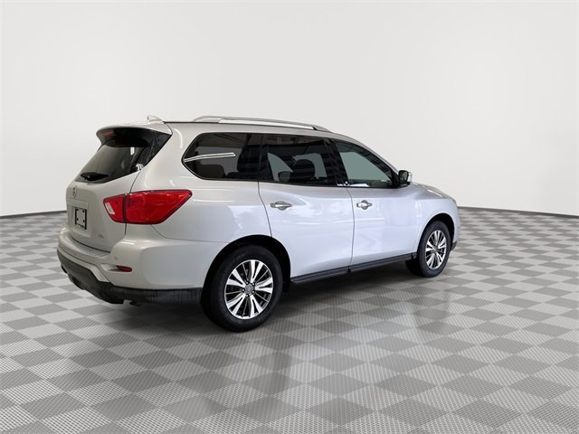 Used 2019 Nissan Pathfinder SL image 12