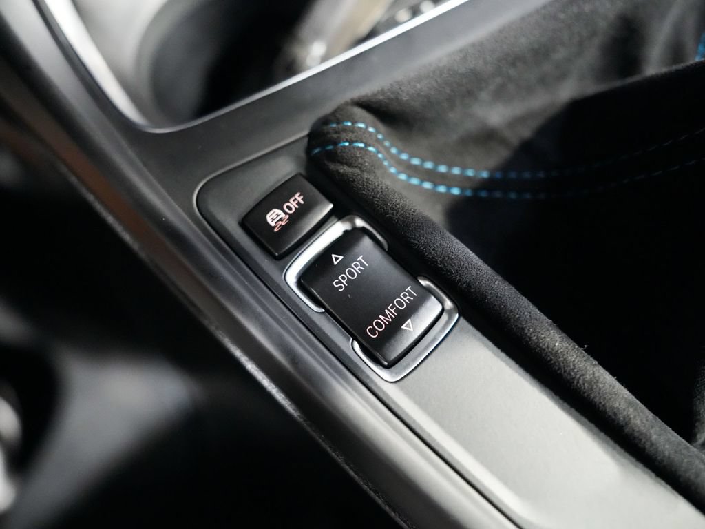 Used 2018 BMW M2 w/ Executive Package RWD image 27