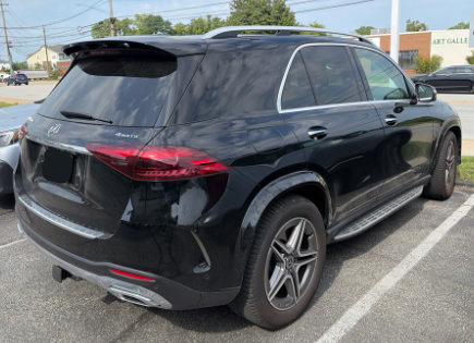 Certified 2024 Mercedes-Benz GLE 450e 4MATIC image 3