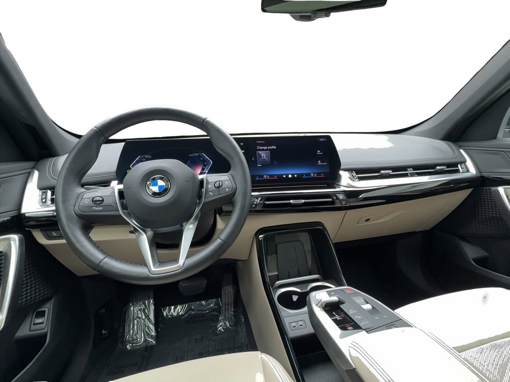 Used 2025 BMW X1 xDrive28i w/ Convenience Package image 16