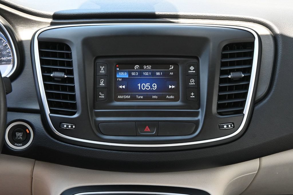 Used 2015 Chrysler 200 Limited w/ Convenience Group FWD image 13