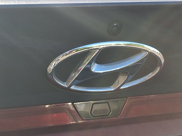 Used 2023 Hyundai Elantra SEL w/ Convenience Package FWD image 30