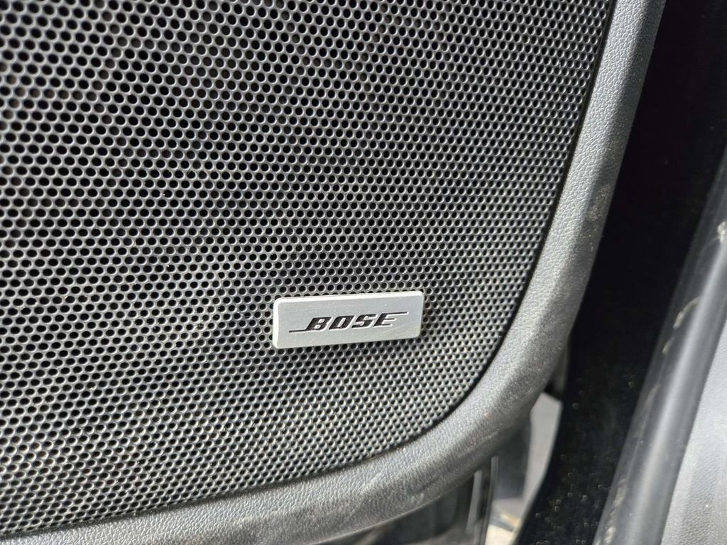 Used 2024 GMC Terrain Denali w/ Denali Premium Package image 39