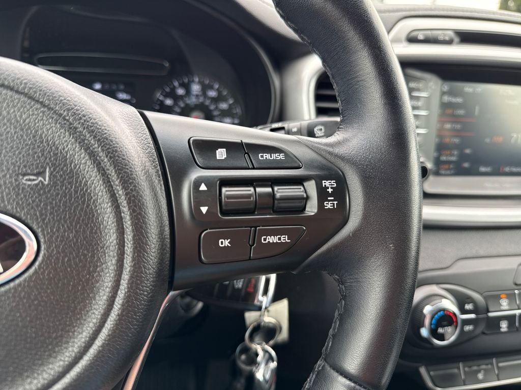 Used 2017 Kia Sorento LX w/ LX Convenience Package image 34