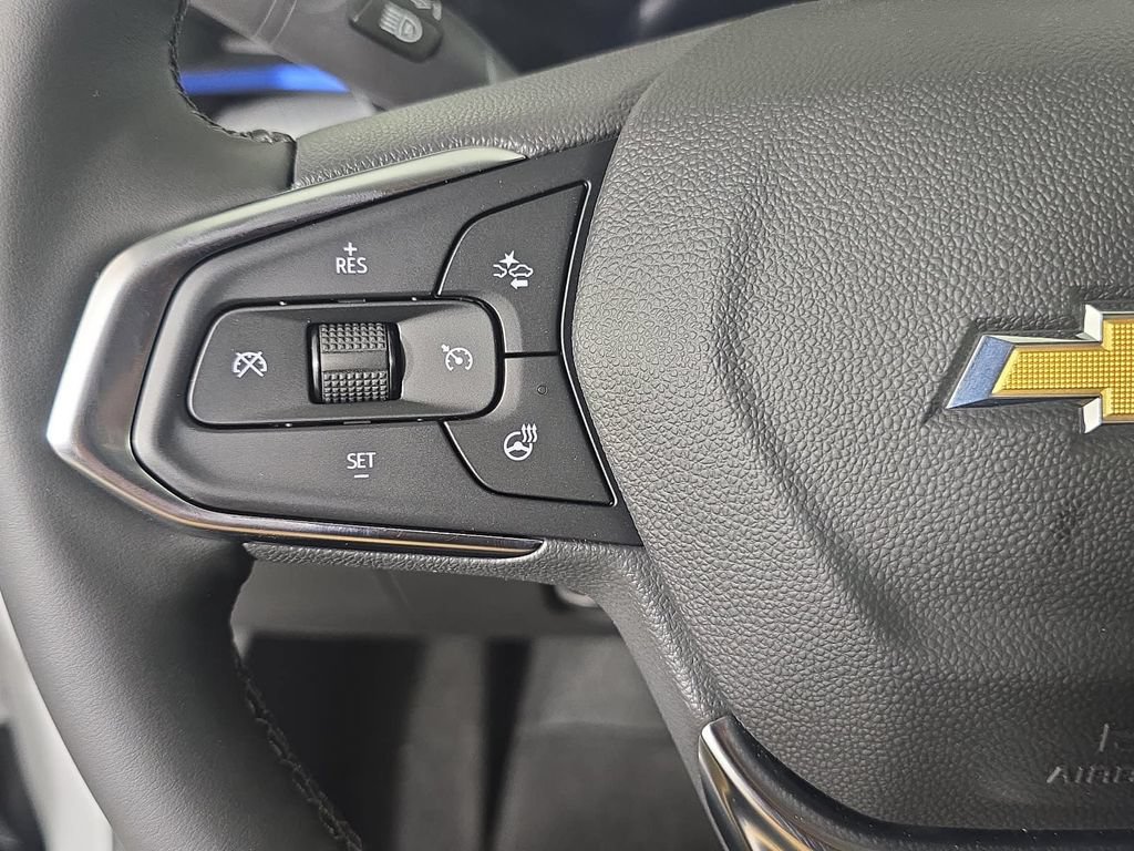 New 2026 Chevrolet Trax LT w/ LT Convenience Package FWD image 13