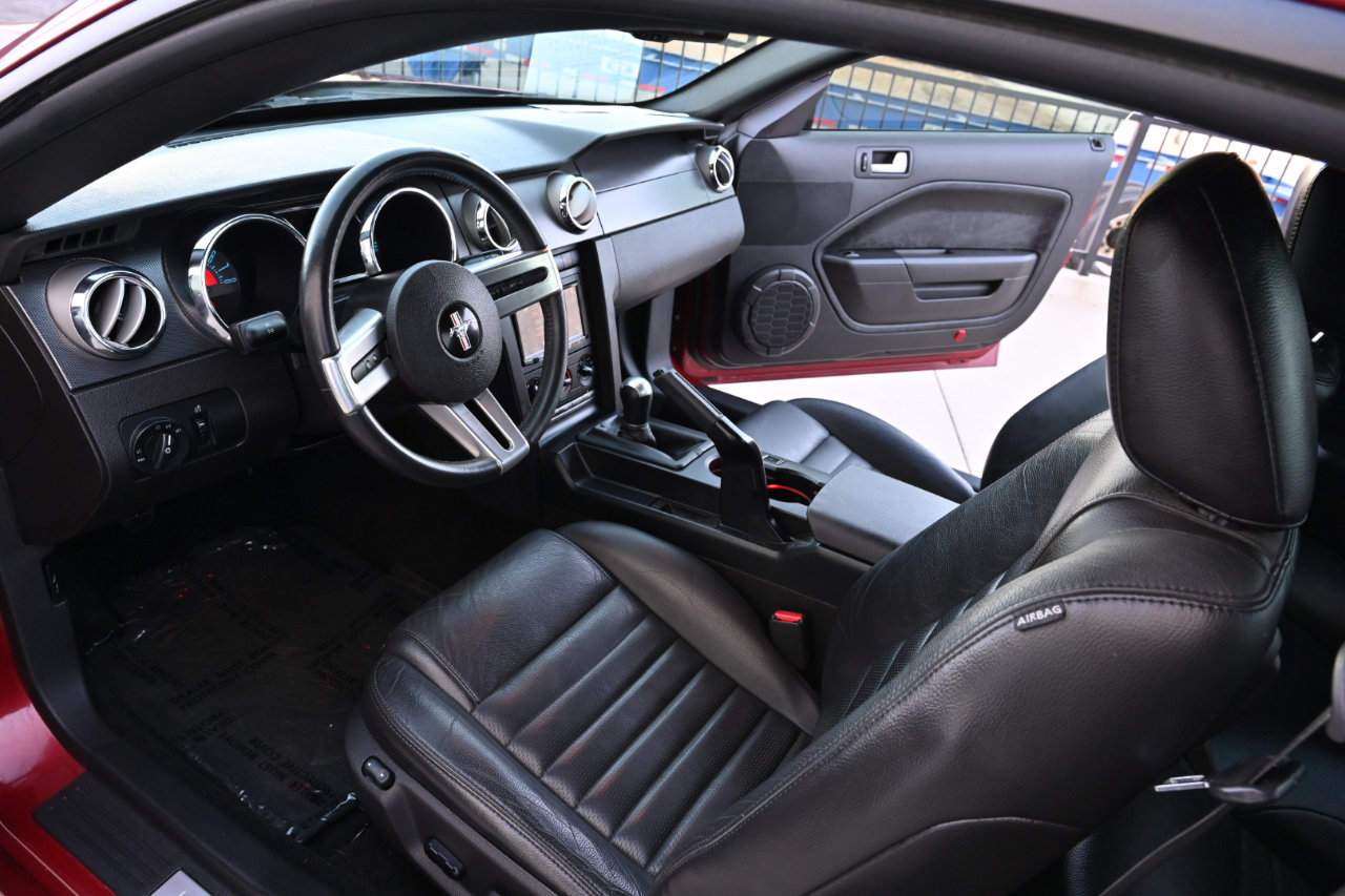 Used 2008 Ford Mustang GT Premium RWD image 11