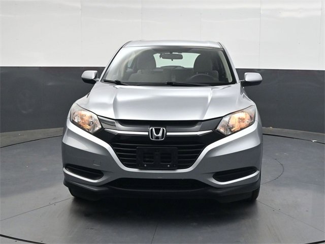 Used 2017 Honda HR-V LX image 9