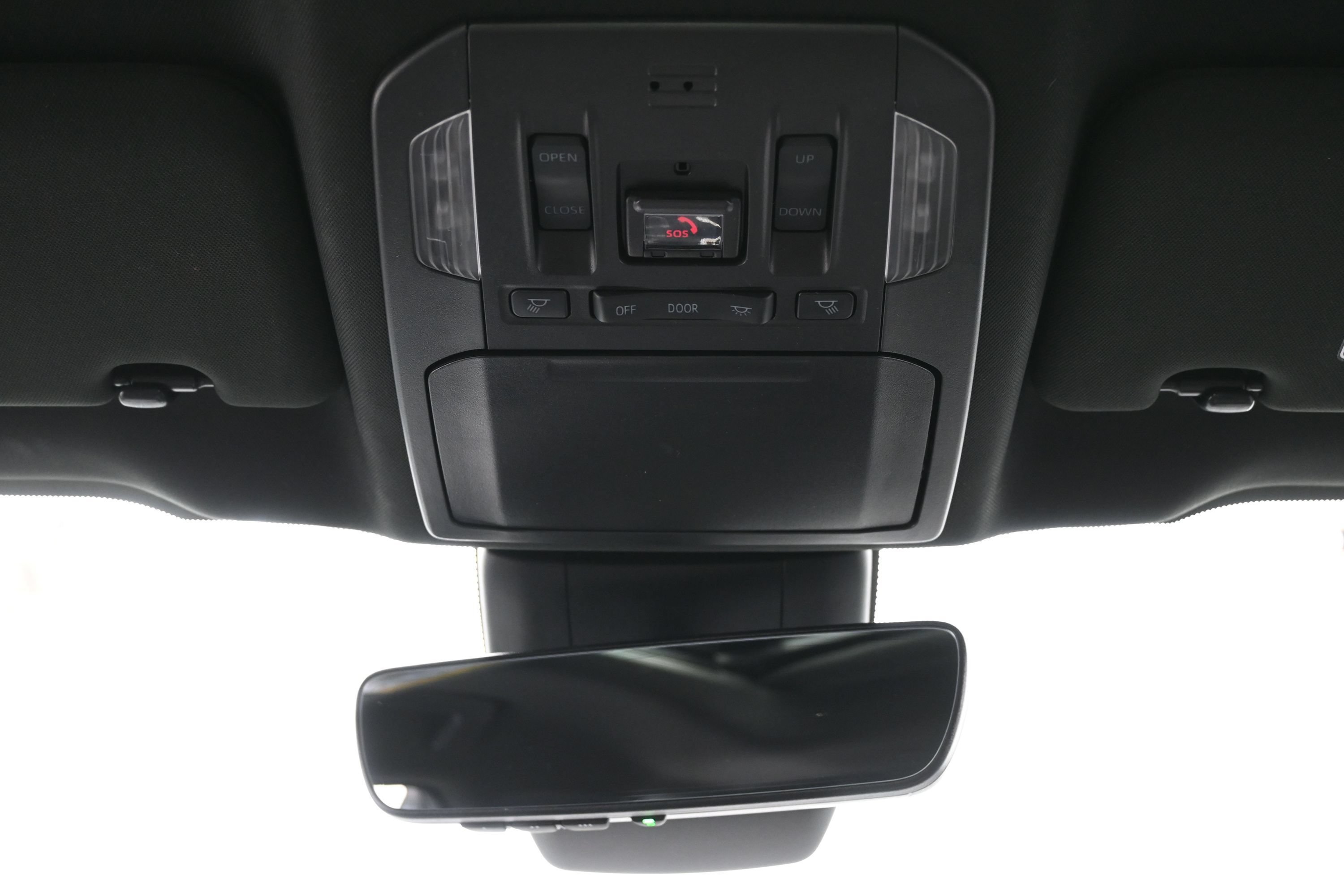 Used 2021 Toyota Highlander XSE FWD image 28