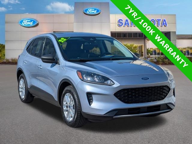 Certified 2022 Ford Escape SE FWD image 1