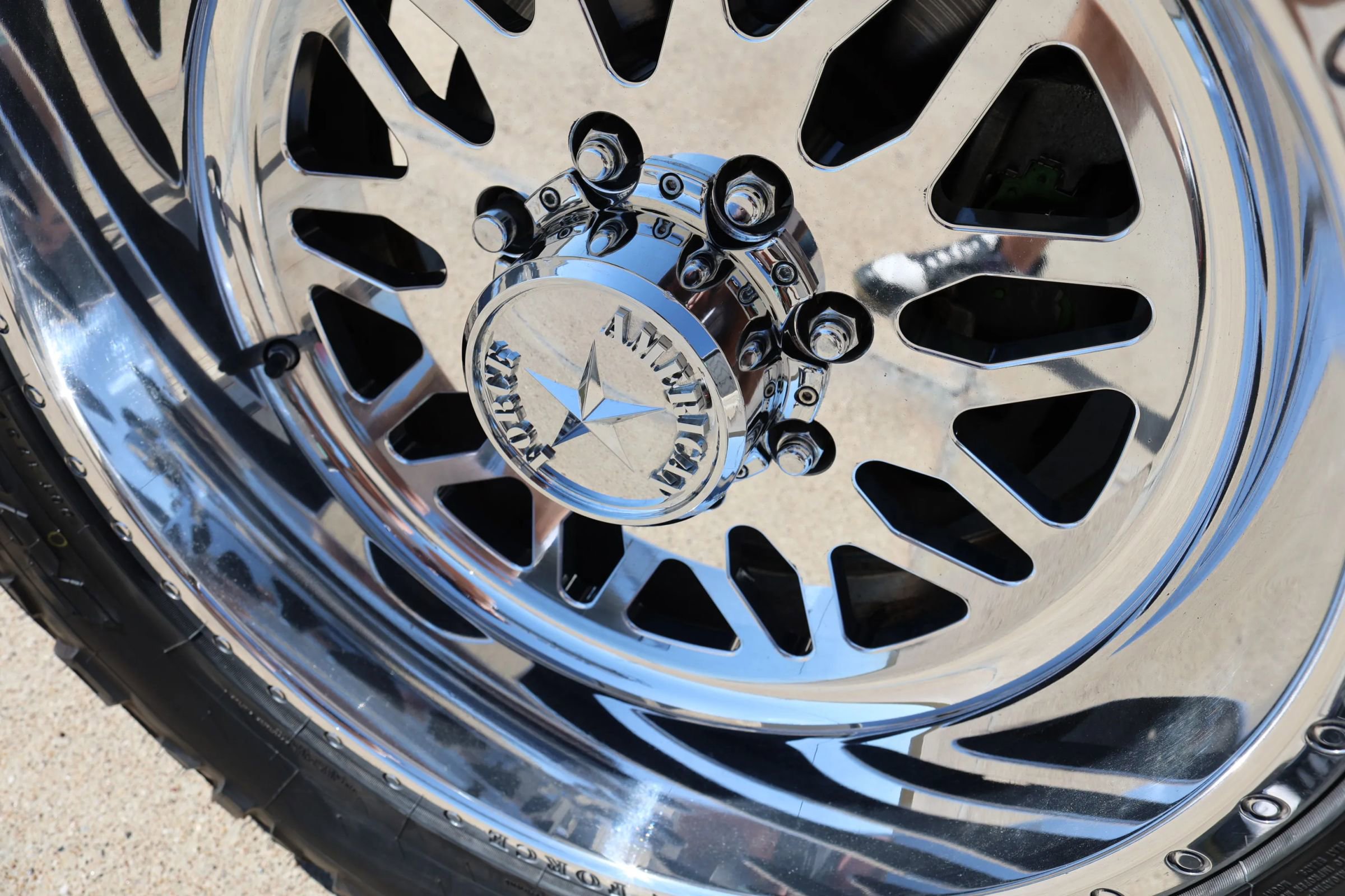 Used 2015 Ford F350 Platinum image 24