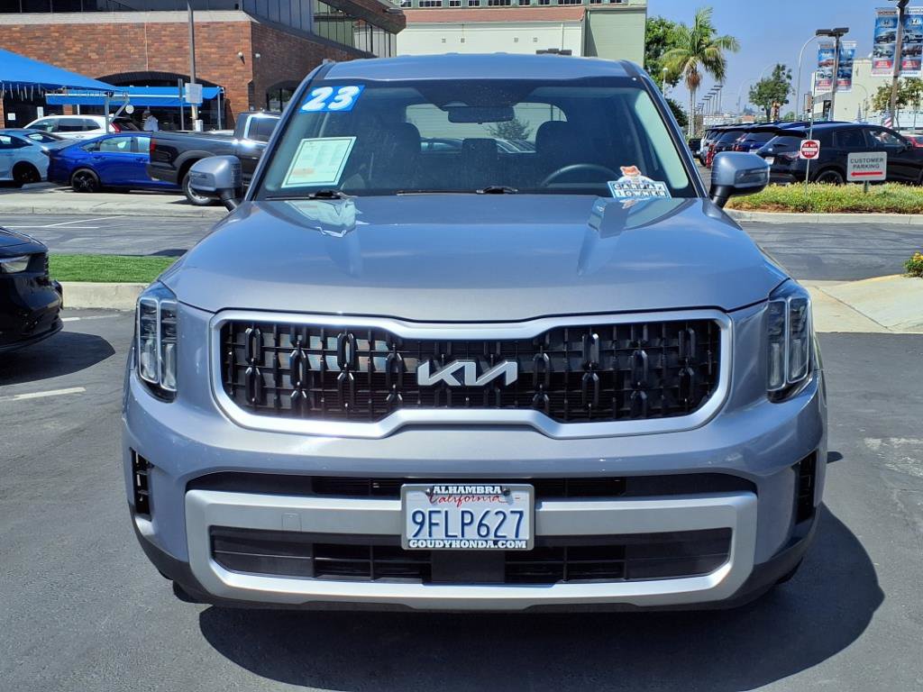 Used 2023 Kia Telluride LX image 2