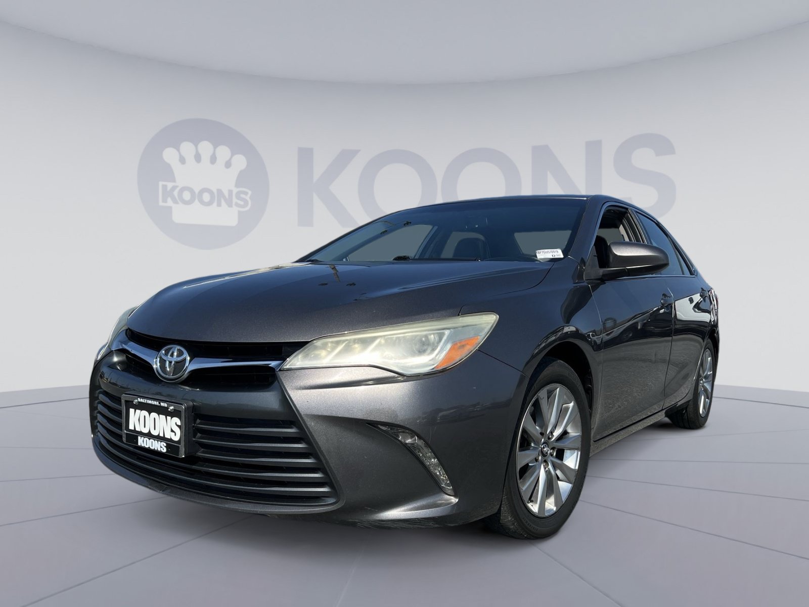 Used 2016 Toyota Camry XLE