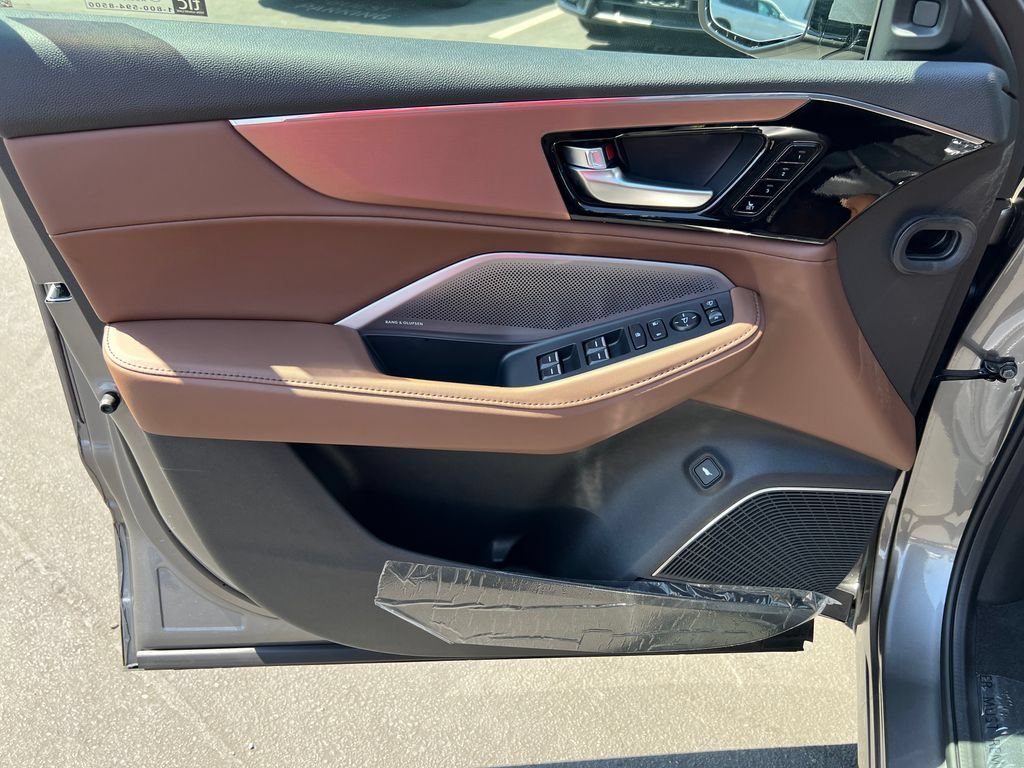 Certified 2026 Acura MDX FWD w/ Technology Package image 11