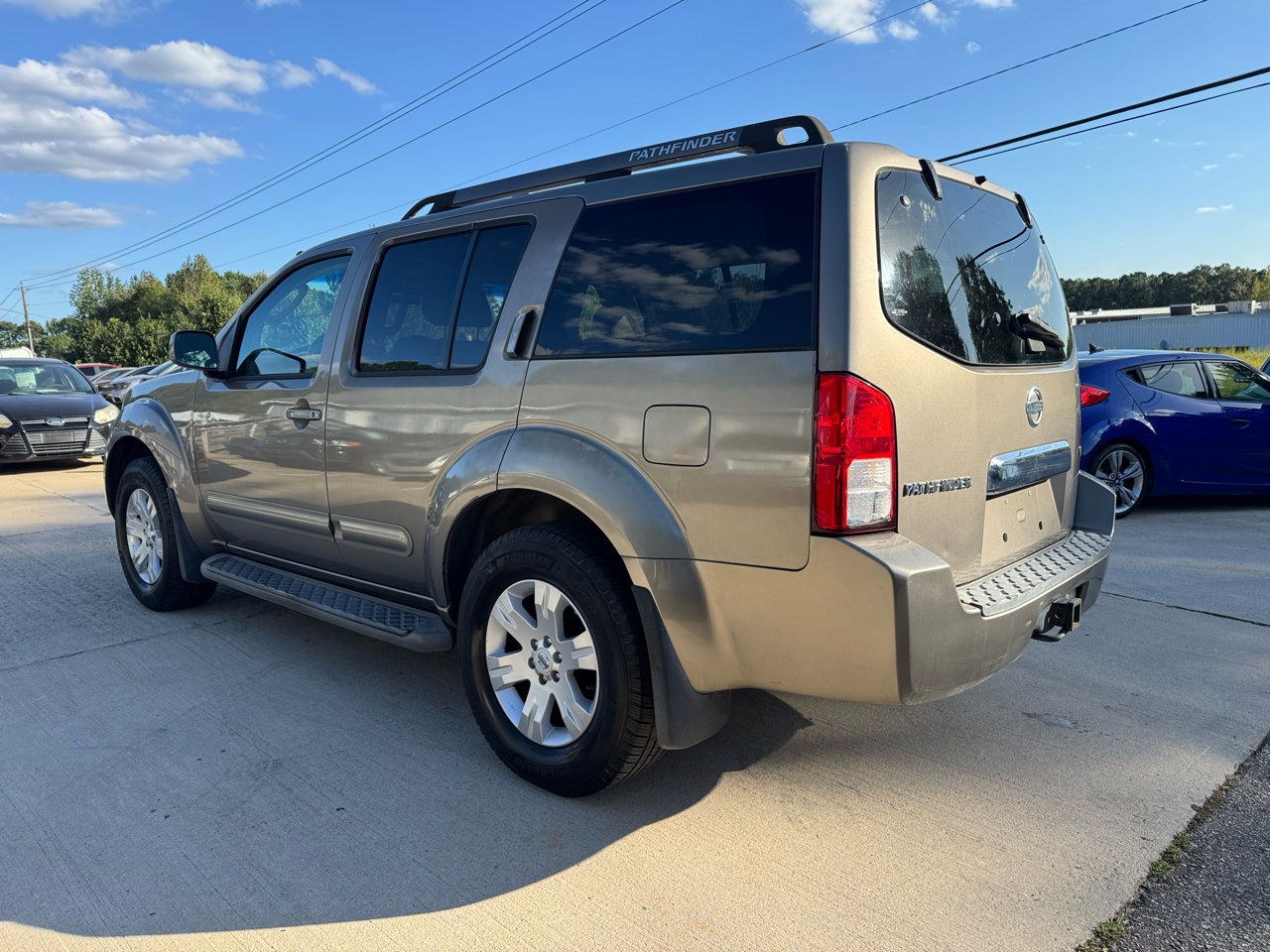 Used 2006 Nissan Pathfinder LE image 8