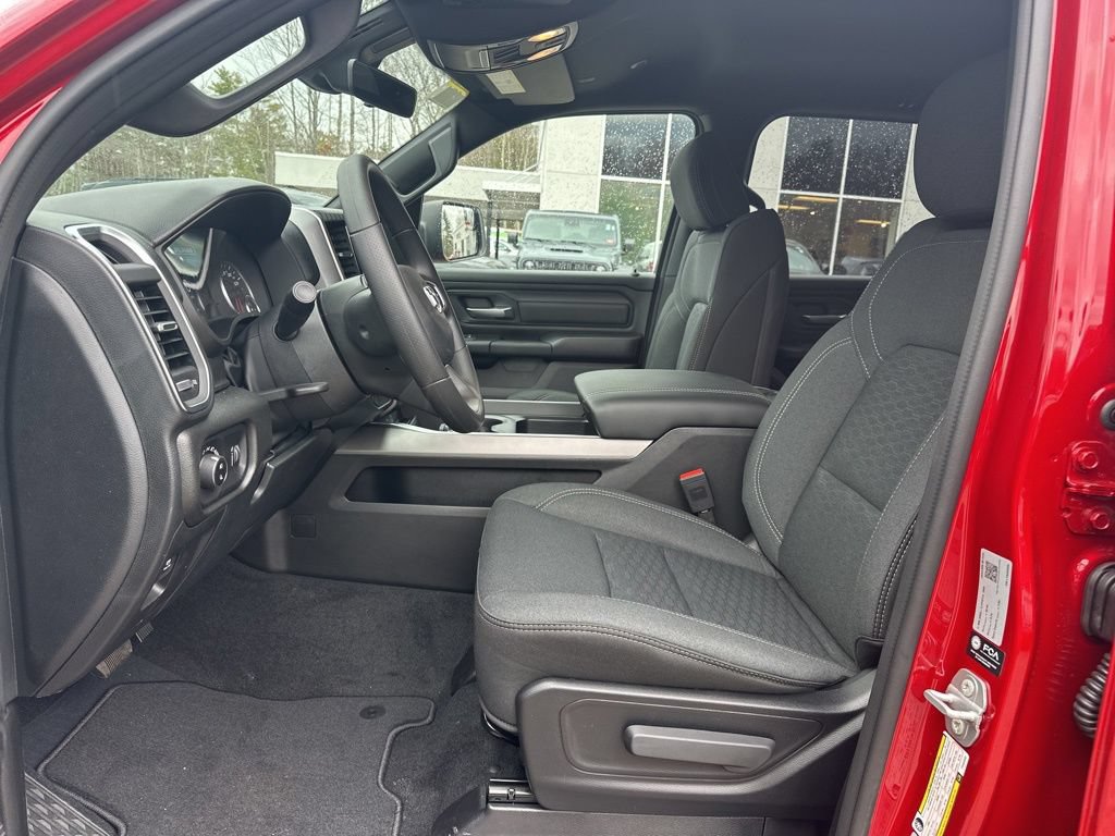 New 2026 RAM 1500 Express AWD/4WD image 10