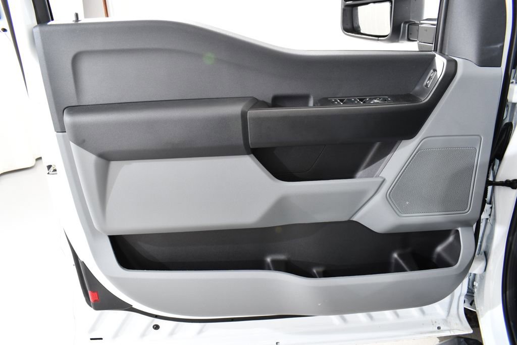 New 2026 Ford F250 XL w/ XL Off-Road Package image 24