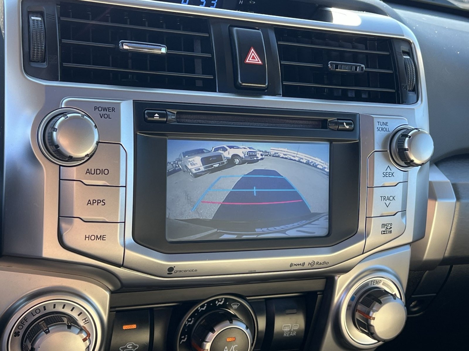 Used 2016 Toyota 4Runner SR5 Premium AWD/4WD image 19