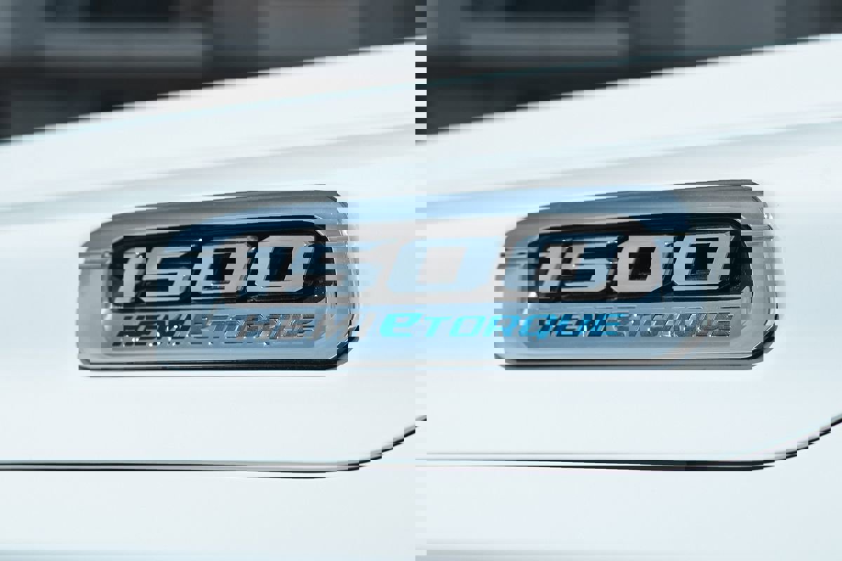 Used 2024 RAM 1500 Laramie image 6