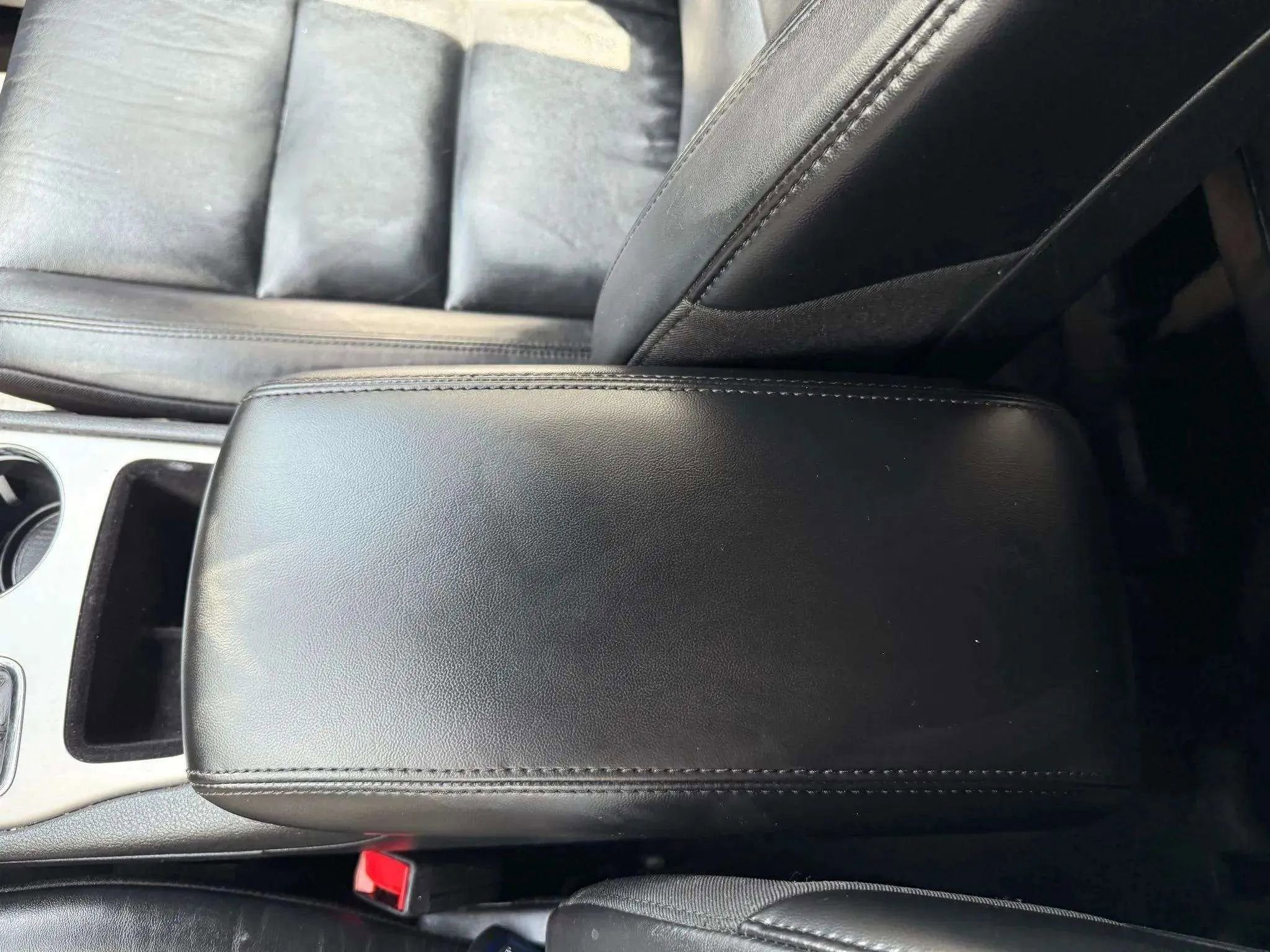 Used 2019 Jeep Grand Cherokee Limited image 31