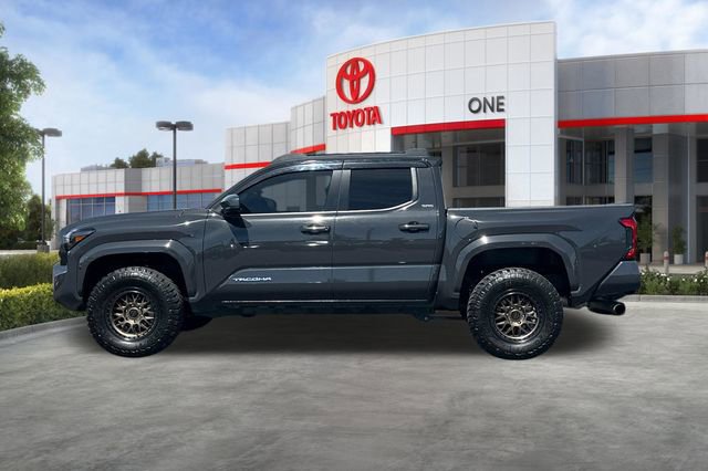 Used 2024 Toyota Tacoma SR5 RWD image 8