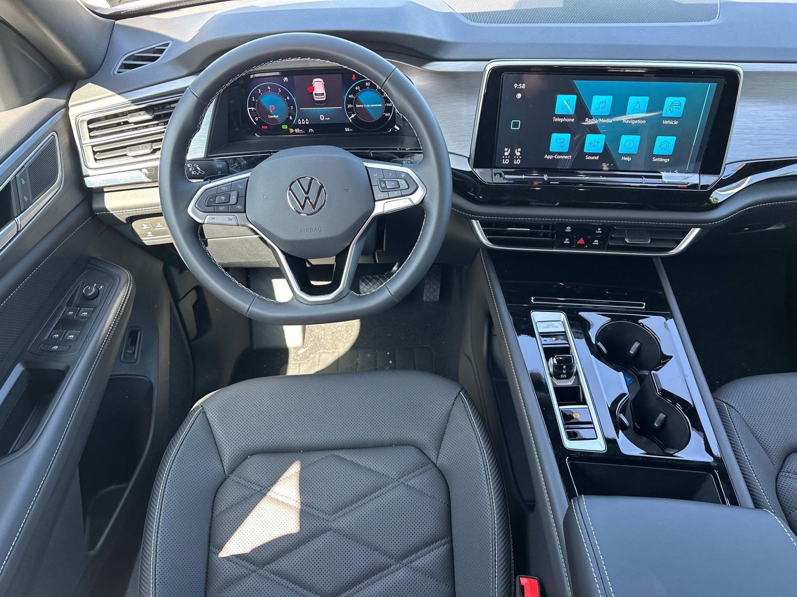 New 2025 Volkswagen Atlas Cross Sport SE image 2